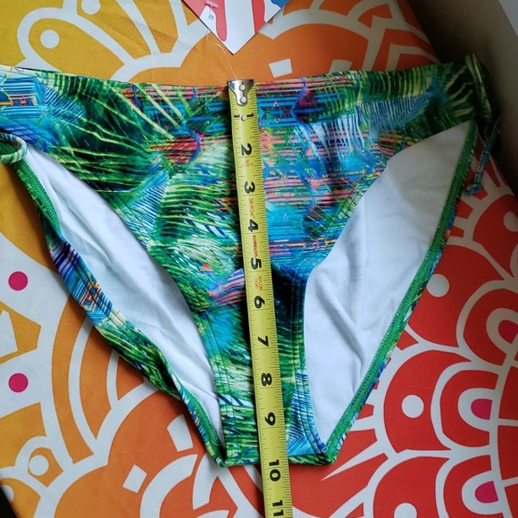 NWT 🌴 Tropical string bikini bottom - Picture 7 of 8